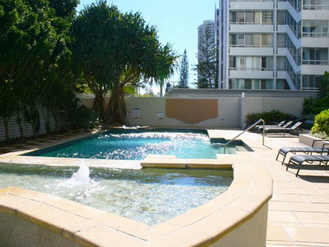 Indigo Blue Beachfront Holiday Apartments - VIC Tourism 2