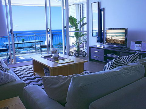 Indigo Blue Beachfront Holiday Apartments - VIC Tourism 3