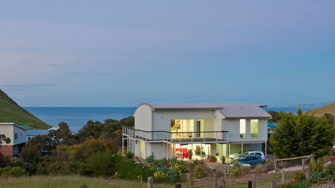 The Light House At Second Valley - VIC Tourism 4