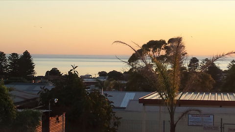 Oyster Court Motel And Holiday Units - VIC Tourism 0