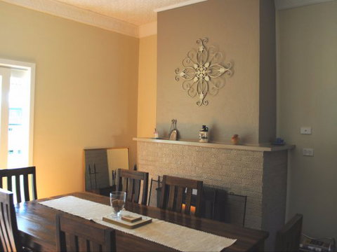 Orange Tree Cottage - VIC Tourism 4