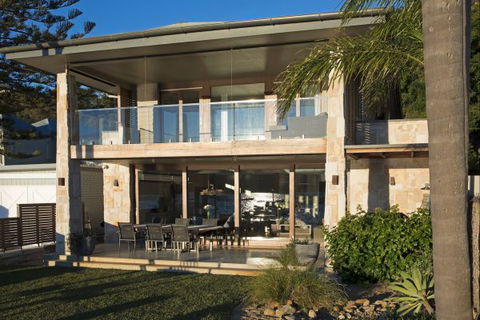 Pittwater Beach House - VIC Tourism 8