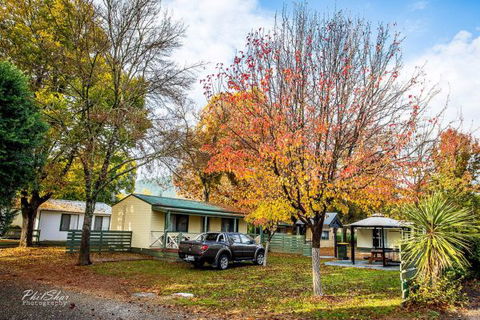 Porepunkah Bridge Holiday Park - VIC Tourism 7