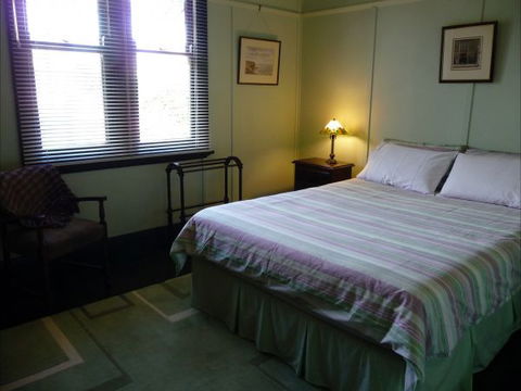 Prater's Cottage - VIC Tourism 1
