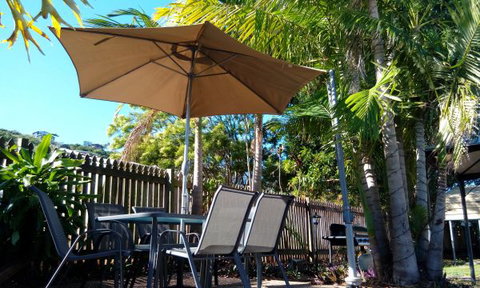 Sail Inn - Yeppoon - VIC Tourism 4