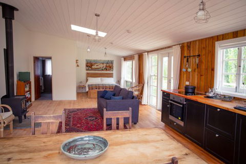 Sandalwood Shearing Shed - VIC Tourism 3