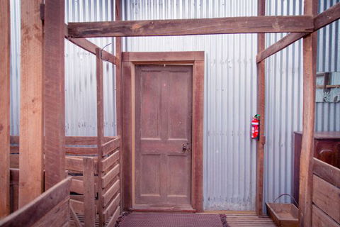 Sandalwood Shearing Shed - VIC Tourism 9