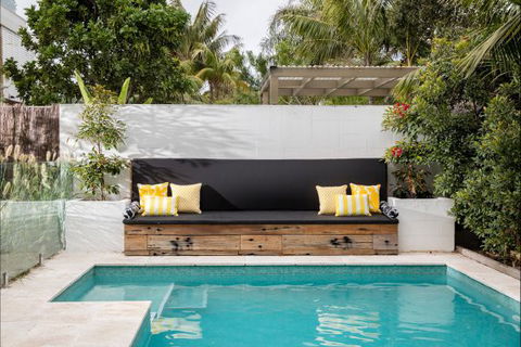 Tamarama Beach House - VIC Tourism 0