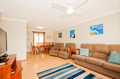 Tea Tree Cottage - VIC Tourism 2