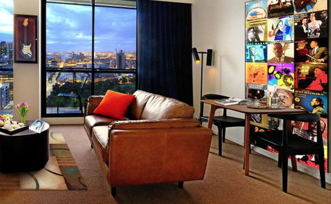 The Jazz Corner Hotel - VIC Tourism 4