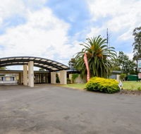 William MacIntosh Motor Lodge - VIC Tourism