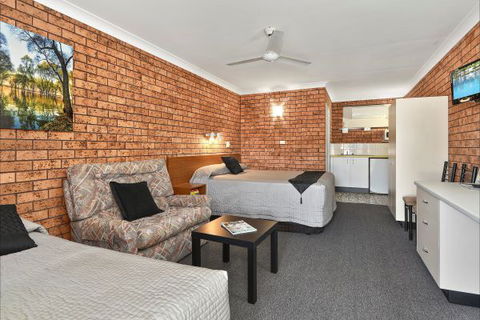 Woongarra Motel - VIC Tourism 4