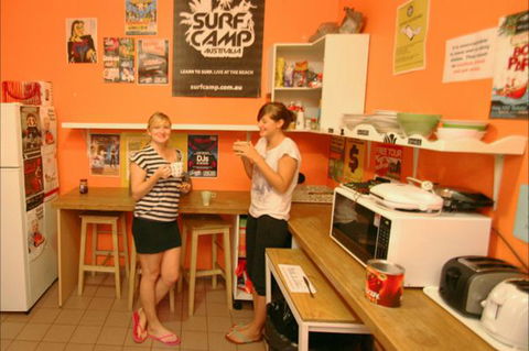 Zing! Backpackers Hostel - VIC Tourism 4