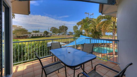 Dolphin Waters Holiday Apartments - VIC Tourism 3