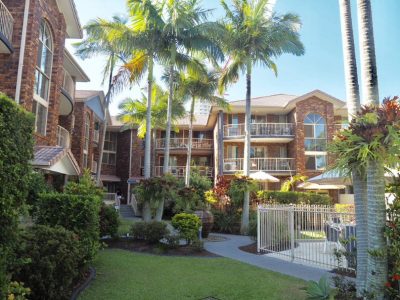 Oceanside Cove Holiday Apartments - VIC Tourism 3
