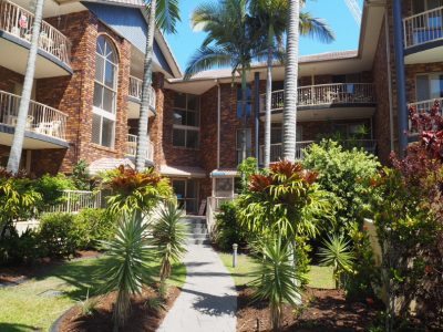Oceanside Cove Holiday Apartments - VIC Tourism 5