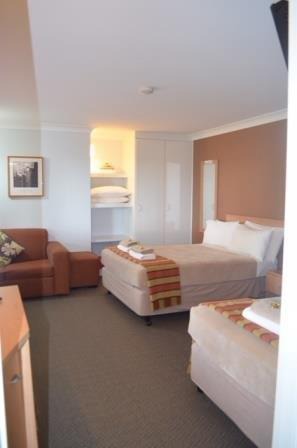 Morpeth Lodge Motel - VIC Tourism 6