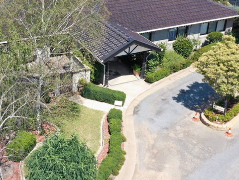 Burringa Motel - VIC Tourism 1