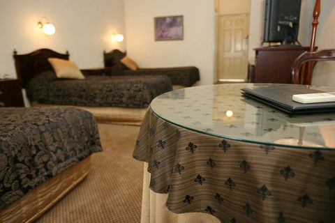 Australian Heritage Motor Inn - VIC Tourism 5