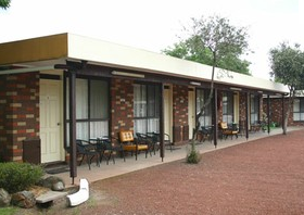 Beaufort Motel - thumb 0