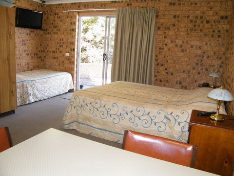 Bega Caravan Park - VIC Tourism 7