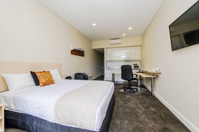 Page ACT VIC Tourism