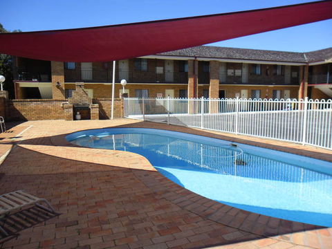 Ben Chifley Motor Inn - VIC Tourism 0