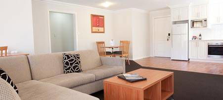 Best Western Charles Sturt Suites & Apartments - VIC Tourism 0