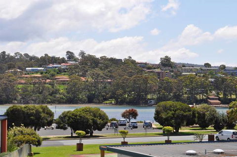 Black Dolphin Resort Motel - VIC Tourism 3