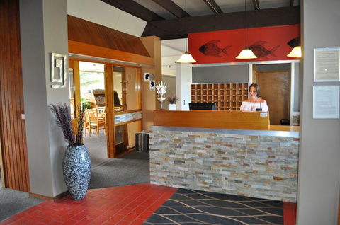 Black Dolphin Resort Motel - VIC Tourism 4