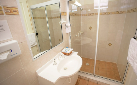 Boulevard Motel - VIC Tourism 4