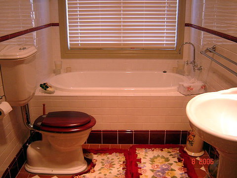 Brantwood Cottage - VIC Tourism 3