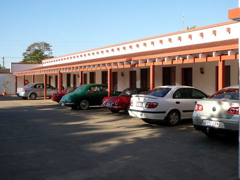 Bundaberg Spanish Motor Inn - VIC Tourism 2