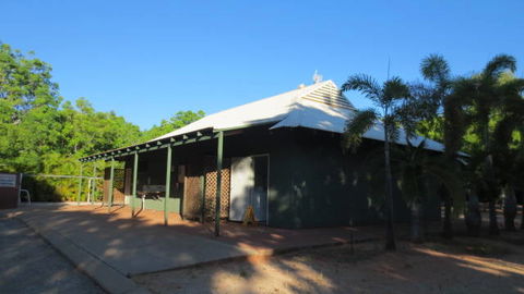 Cable Beach Caravan Park - VIC Tourism 3