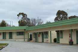 Calder Family Motel - VIC Tourism 0