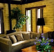 Chalet Arunga - VIC Tourism