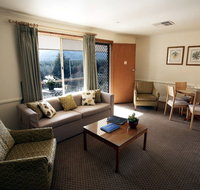 Chestnut Tree Holiday Units - VIC Tourism