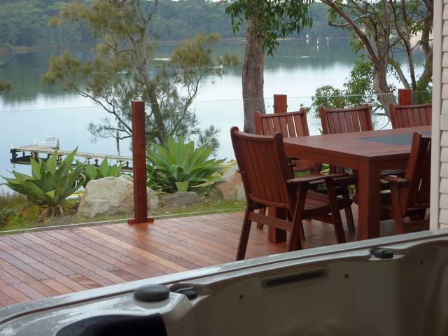 Sussex Inlet NSW VIC Tourism