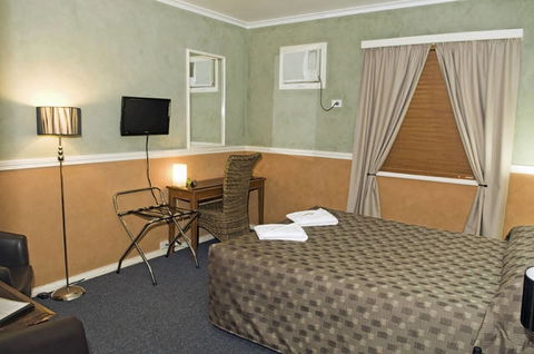 City Motor Inn Toowoomba - VIC Tourism 3