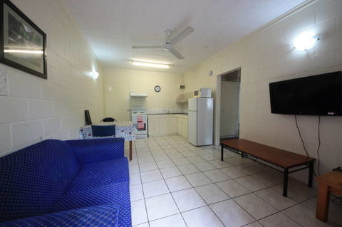Coconut Grove Holiday Apartments - VIC Tourism 4