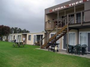 Coral Tree Lodge Tourist Park - VIC Tourism 3