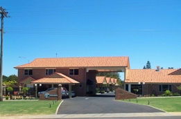 Cotswold Motor Inn - VIC Tourism 0