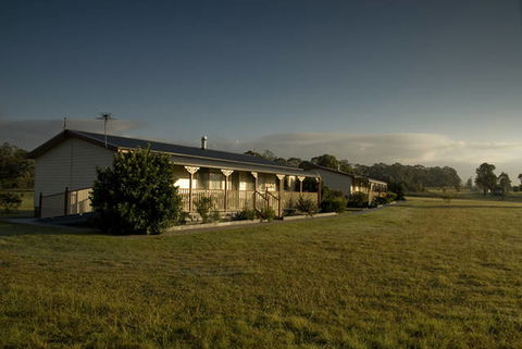 Cottages On Lovedale - VIC Tourism 0