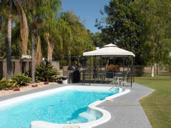 Countryman Motel - VIC Tourism 1