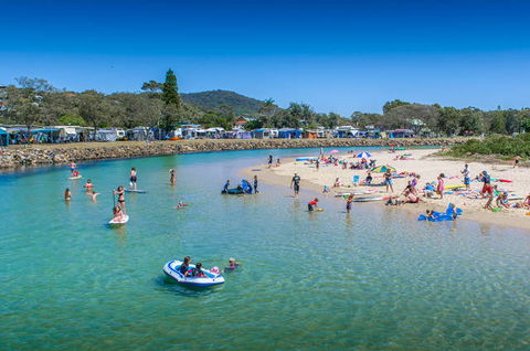 Crescent Head Holiday Park - VIC Tourism 1