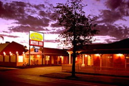 Dalby Mid Town Motor Inn - VIC Tourism 0