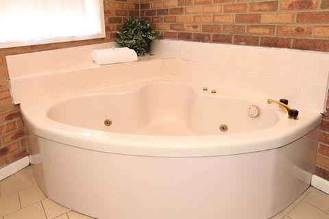 Dandenong Motel - VIC Tourism 2