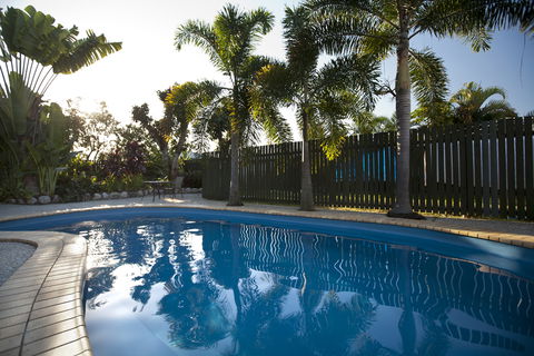 Demi View Motel - VIC Tourism 4
