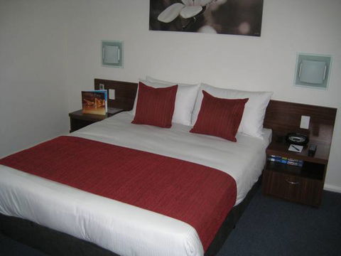 DeVere Hotel - VIC Tourism 2