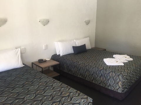 Bundaberg Spanish Motor Inn - VIC Tourism 6
